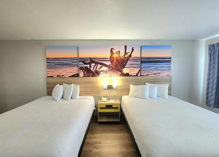 Days Inn & Suites By Wyndham Corpus Christi Central